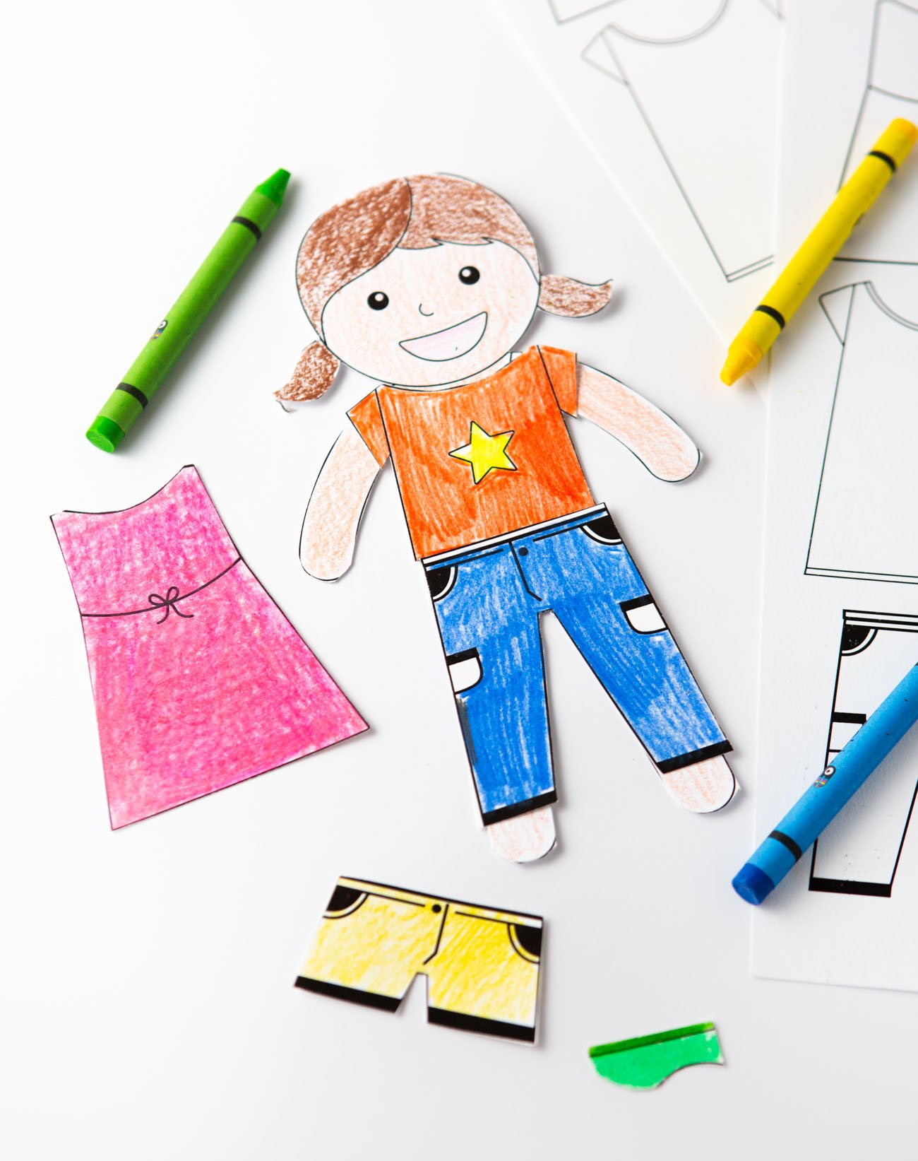 Color your own printable paper dolls