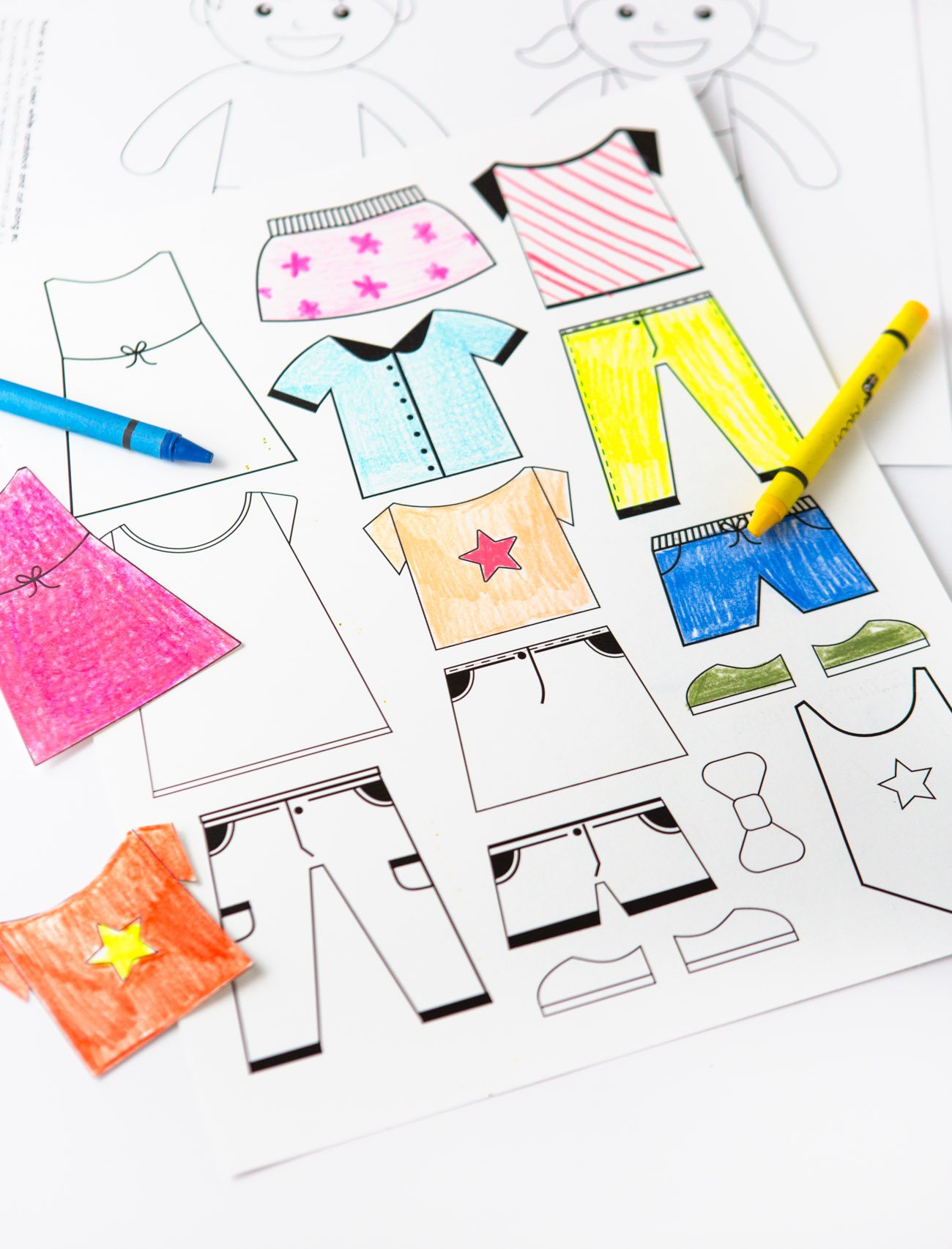 Color your own printable paper dolls