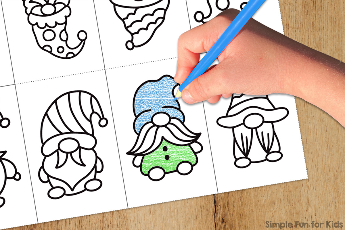 Gnomes mini folding coloring books