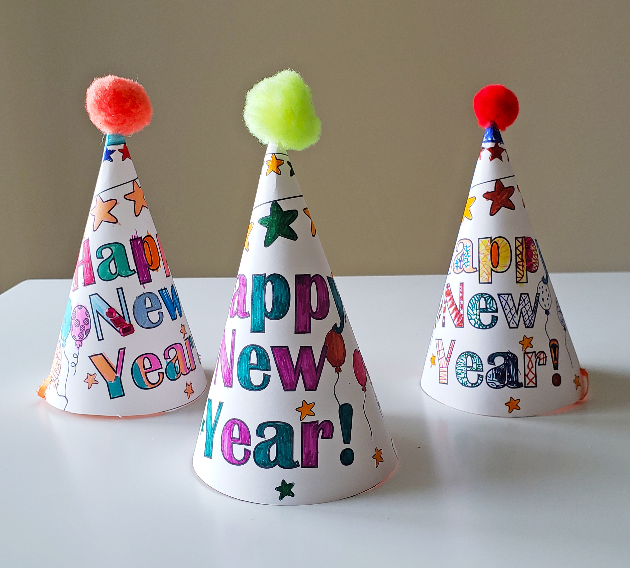 Freebie friday â new year party hat coloring page printable â