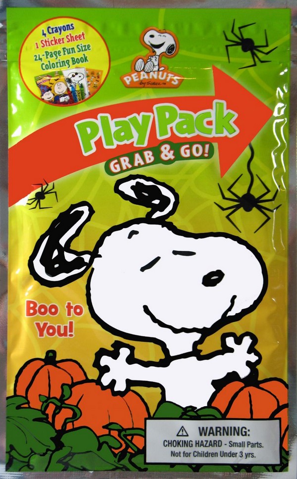 Peanuts coloring book play pack
