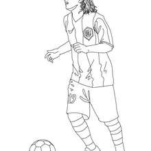 Pelã playing soccer coloring pages