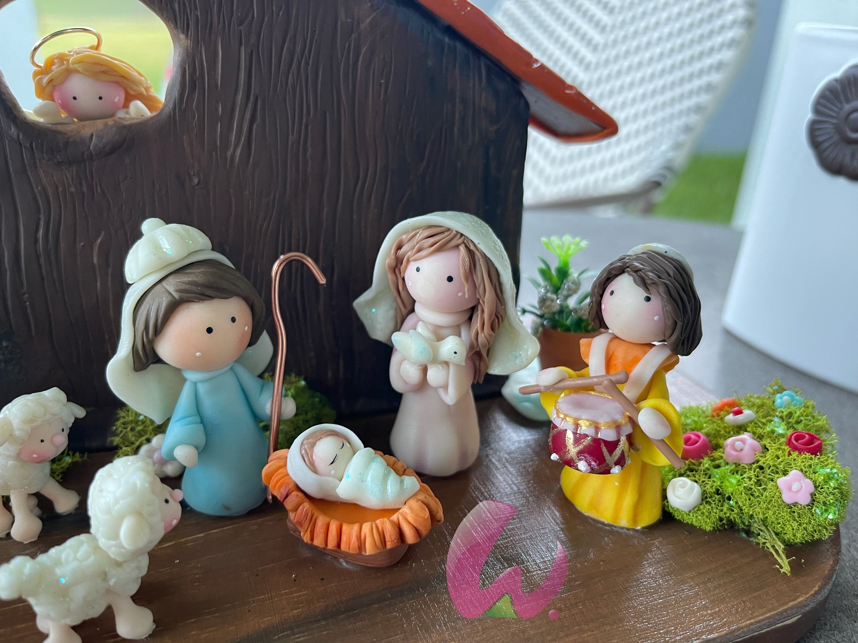 Pesebre en porcelana fria