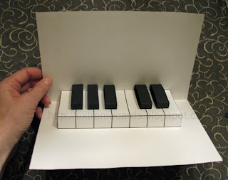 Easy piano pop up card