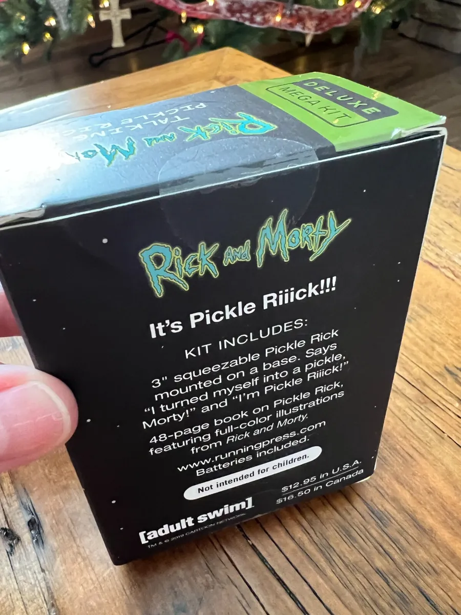 New rick and morty talking pickle rick deluxe mega kit adult swim rp mini book