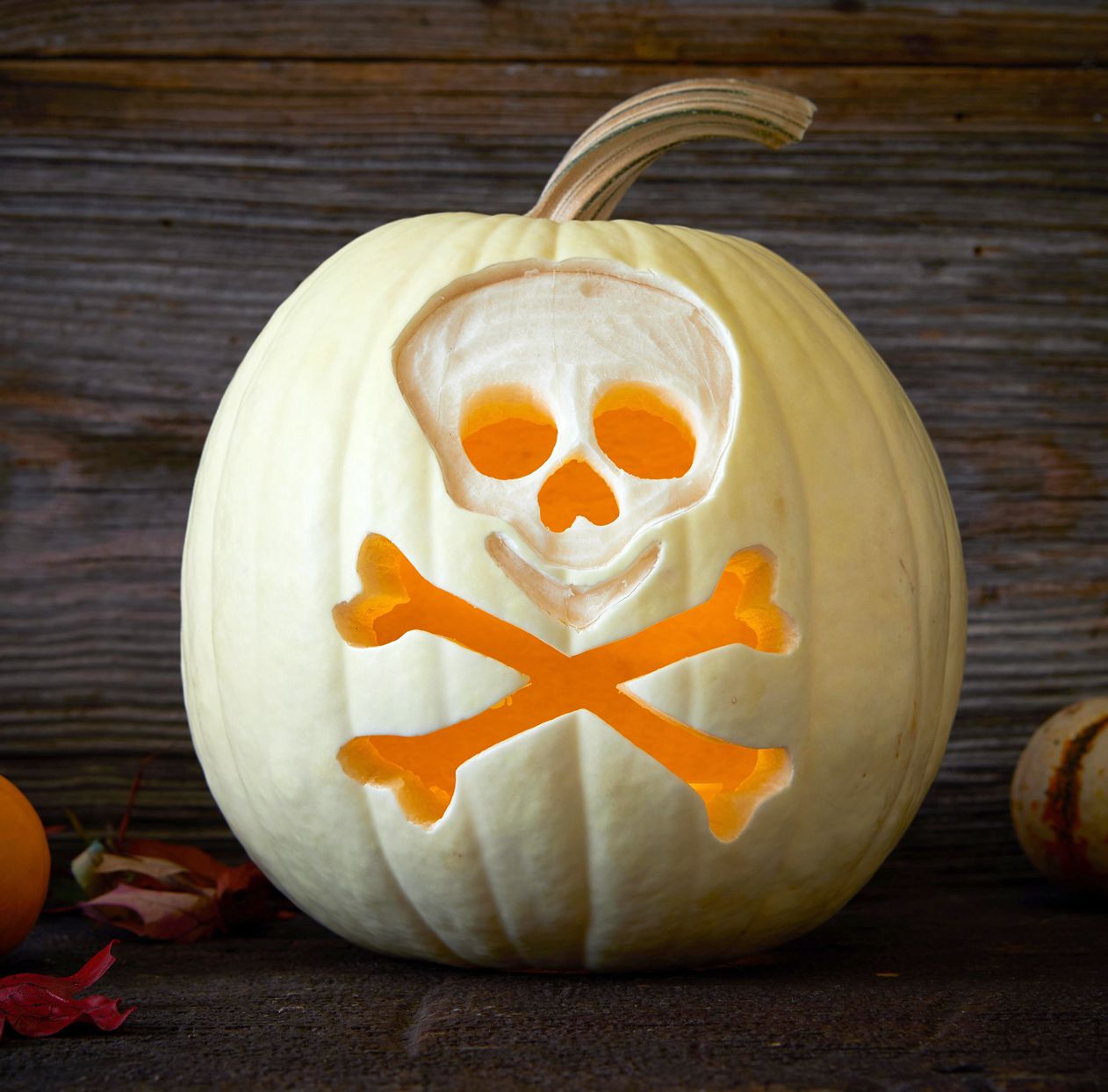 Creative pumpkin carving ideas for cool jack