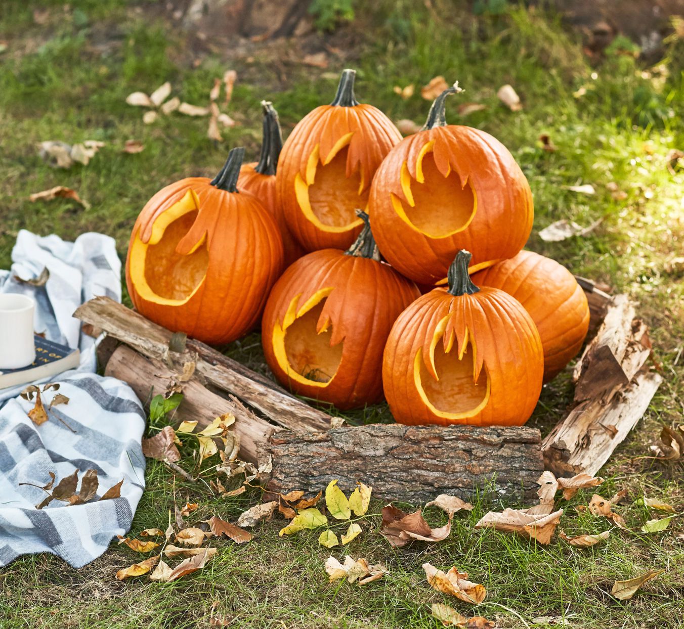 Creative pumpkin carving ideas for cool jack