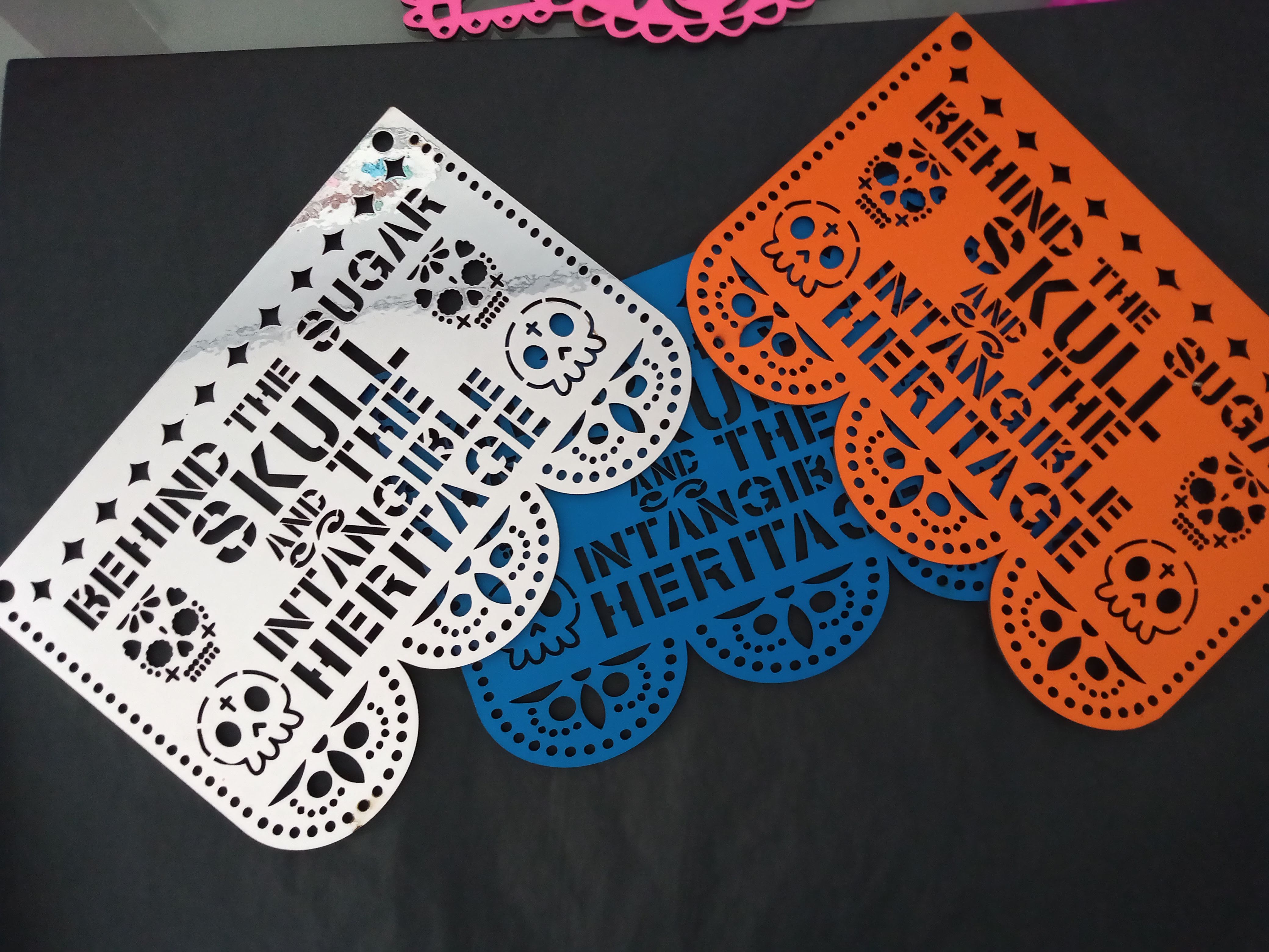 Papel picado tradicional mexicano digital personalizado