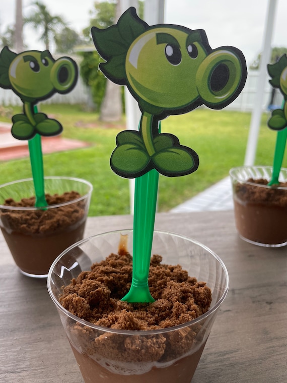 Plants vs zombies party favor coloring kit personalized coloring pages and crayons custom party gift plants vs zombies party ideas