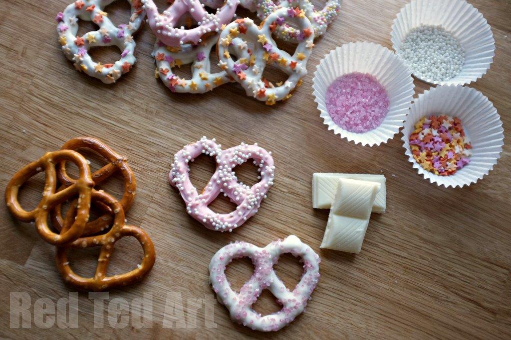 Valentines treat candied pretzels