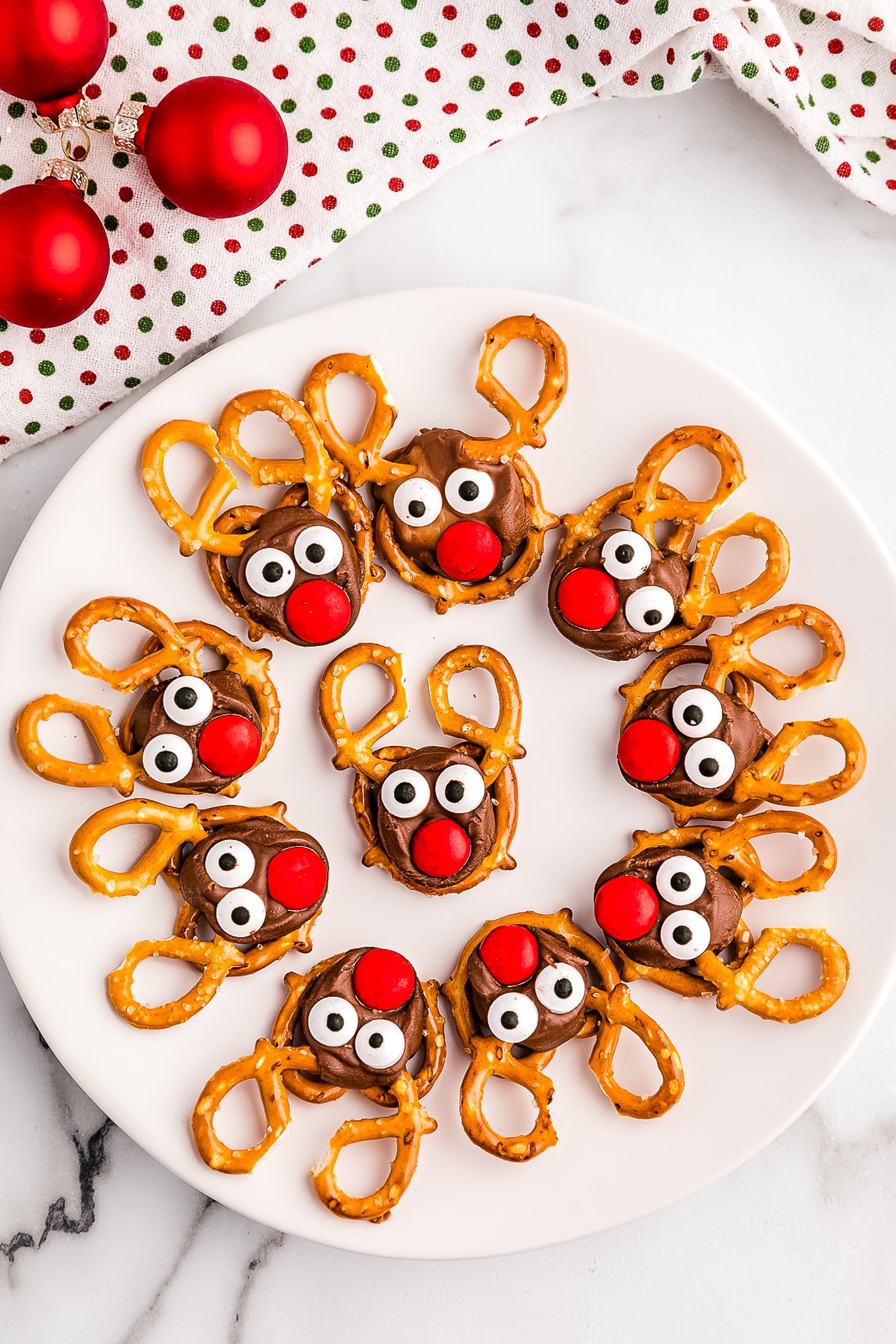 Reindeer pretzels