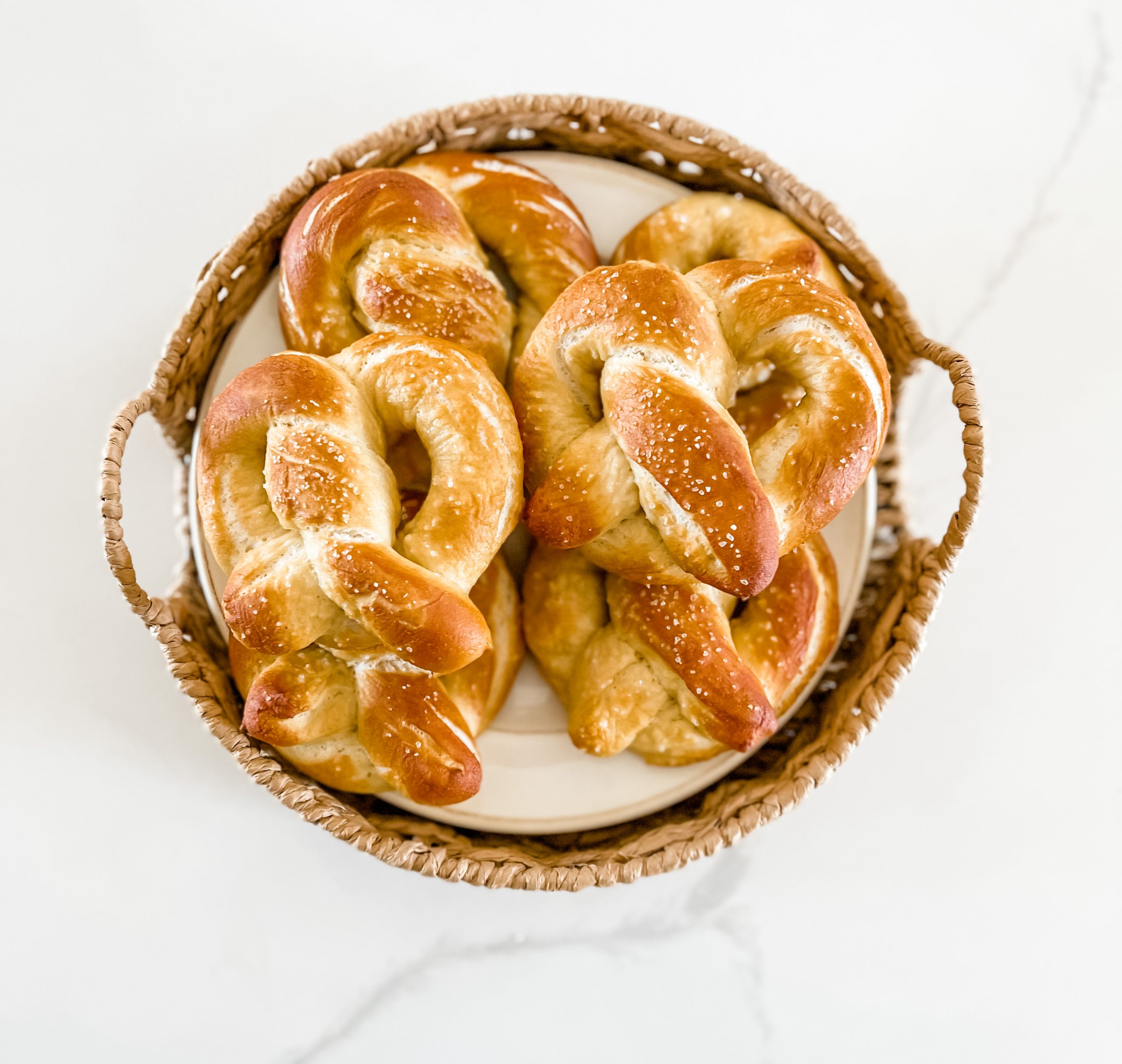 Lenten soft pretzels