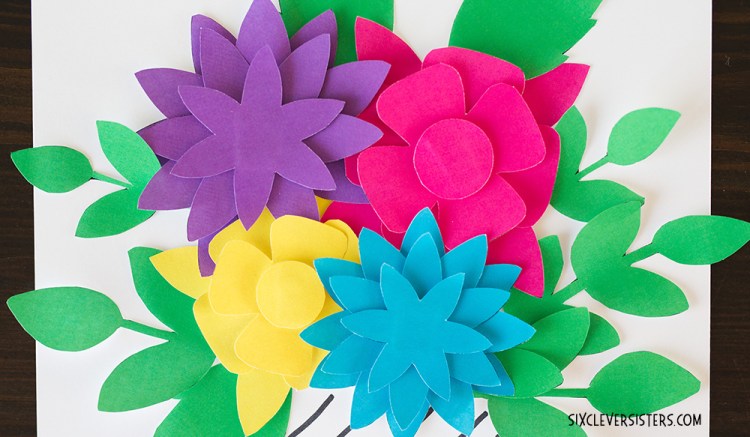 Pretty paper flowers free printables