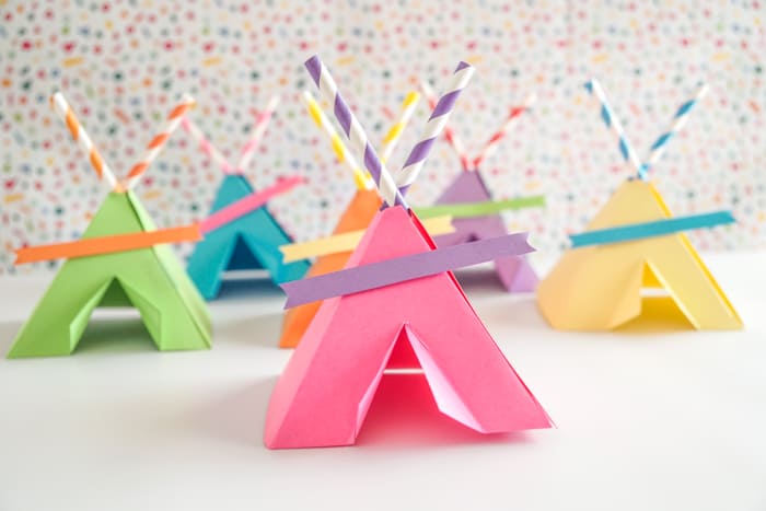 Fun mini paper teepee craft for kids