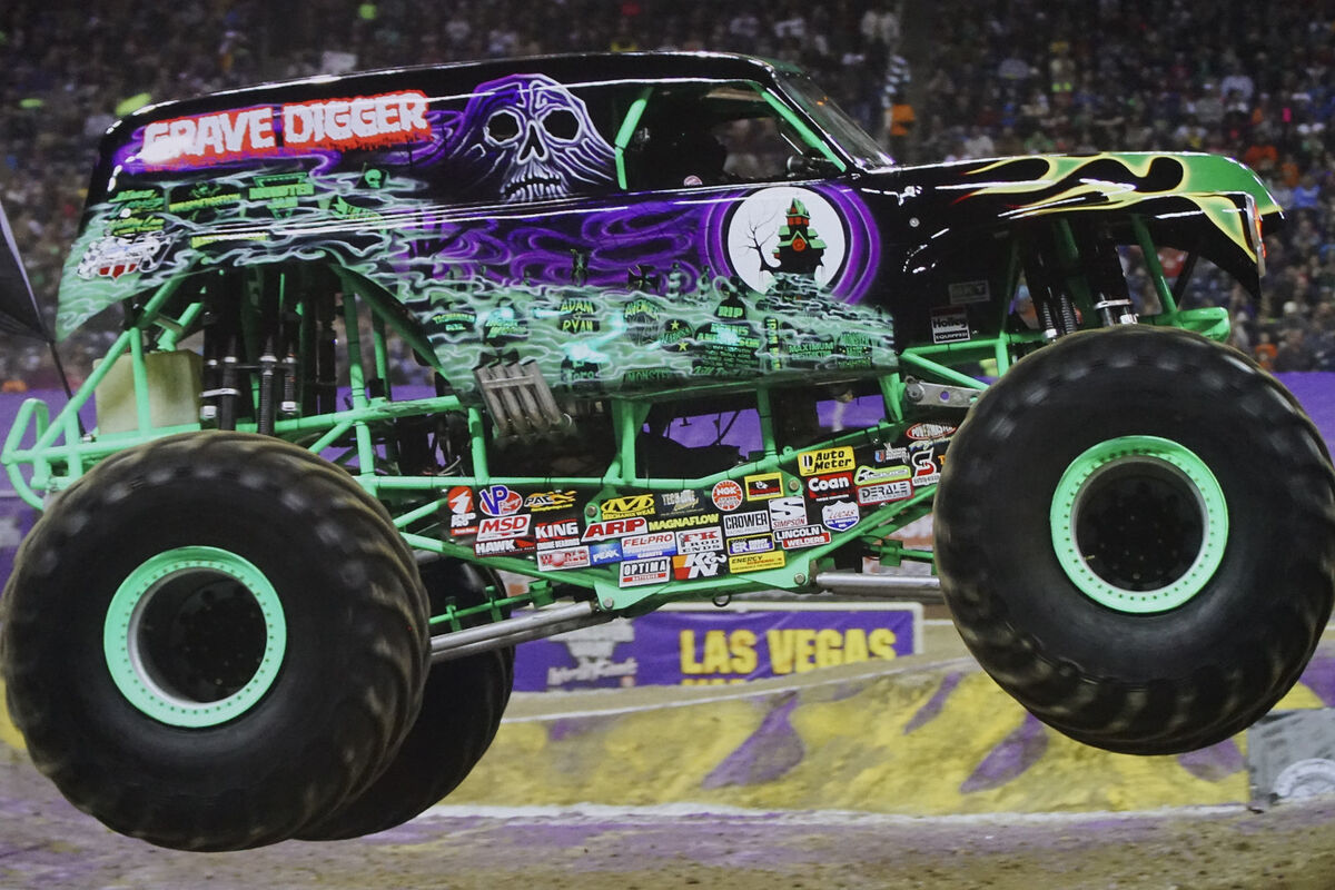 Monster truck sport racing grave digger collector rookie poster x new mtgd