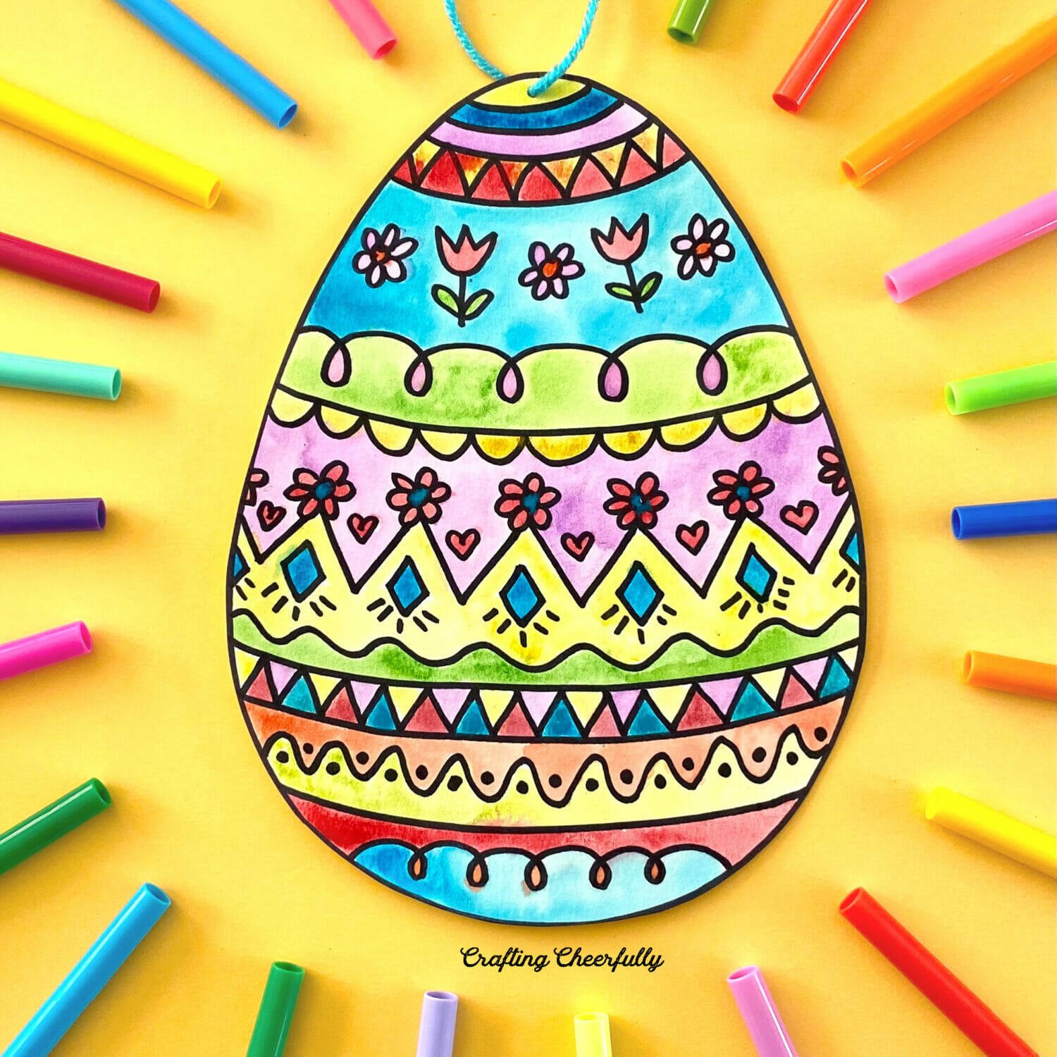 Cute doodle easter egg