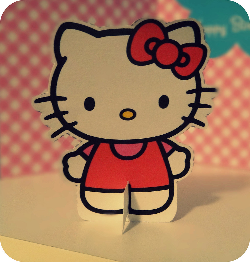 Hello kitty cut