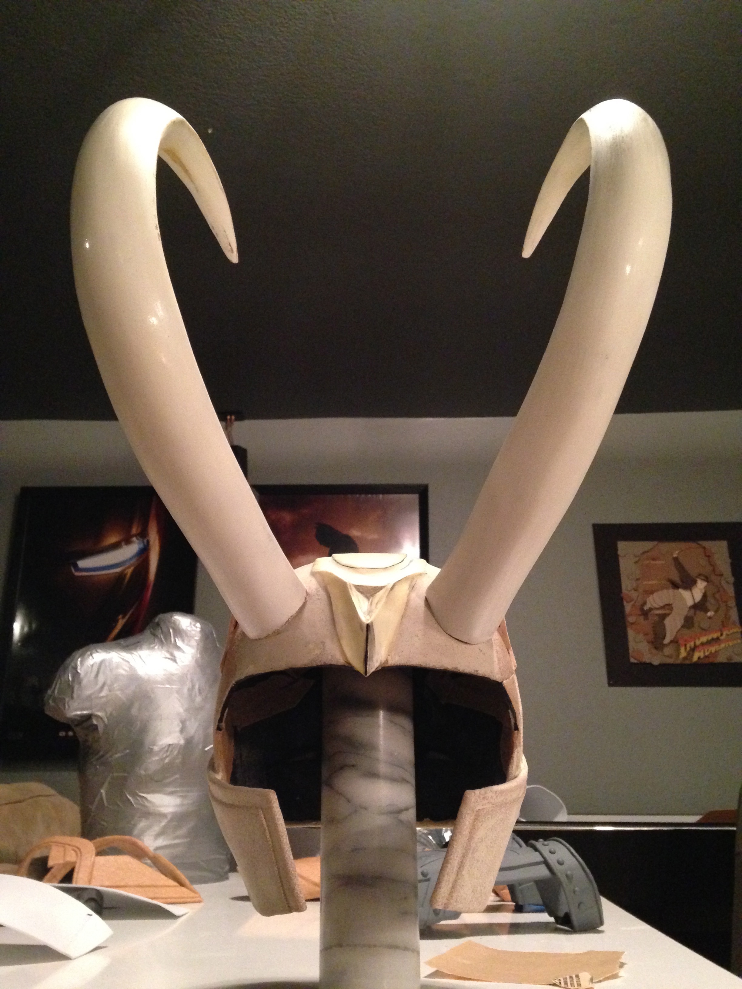 Working with worbla king loki build