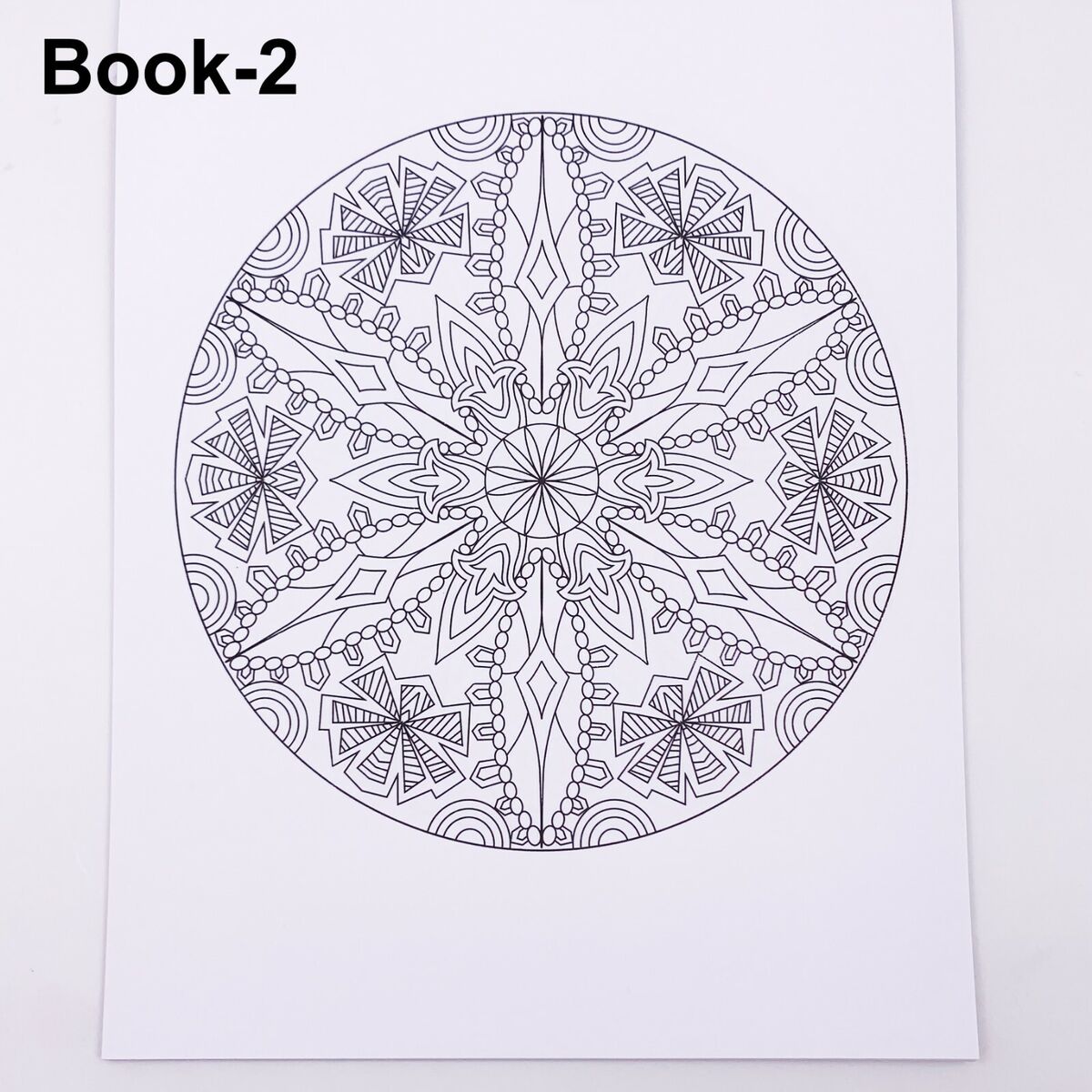 Adult colouring books de