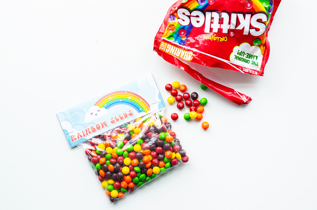 Rainbow seeds printable free printable bag topper