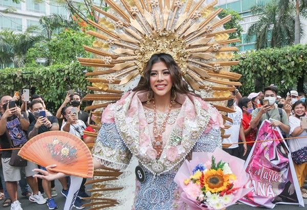 In photos binibining pilipinas grand santacruzan