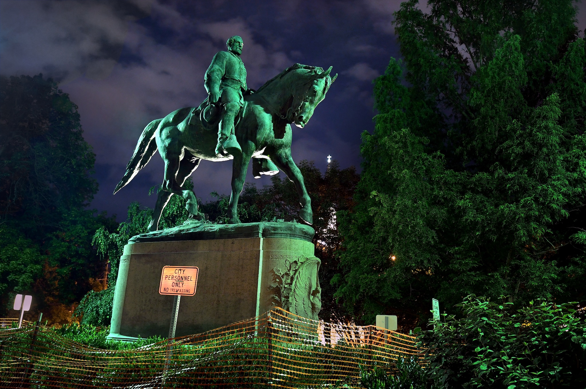 How charlottesvilles robert e lee statue was melted down