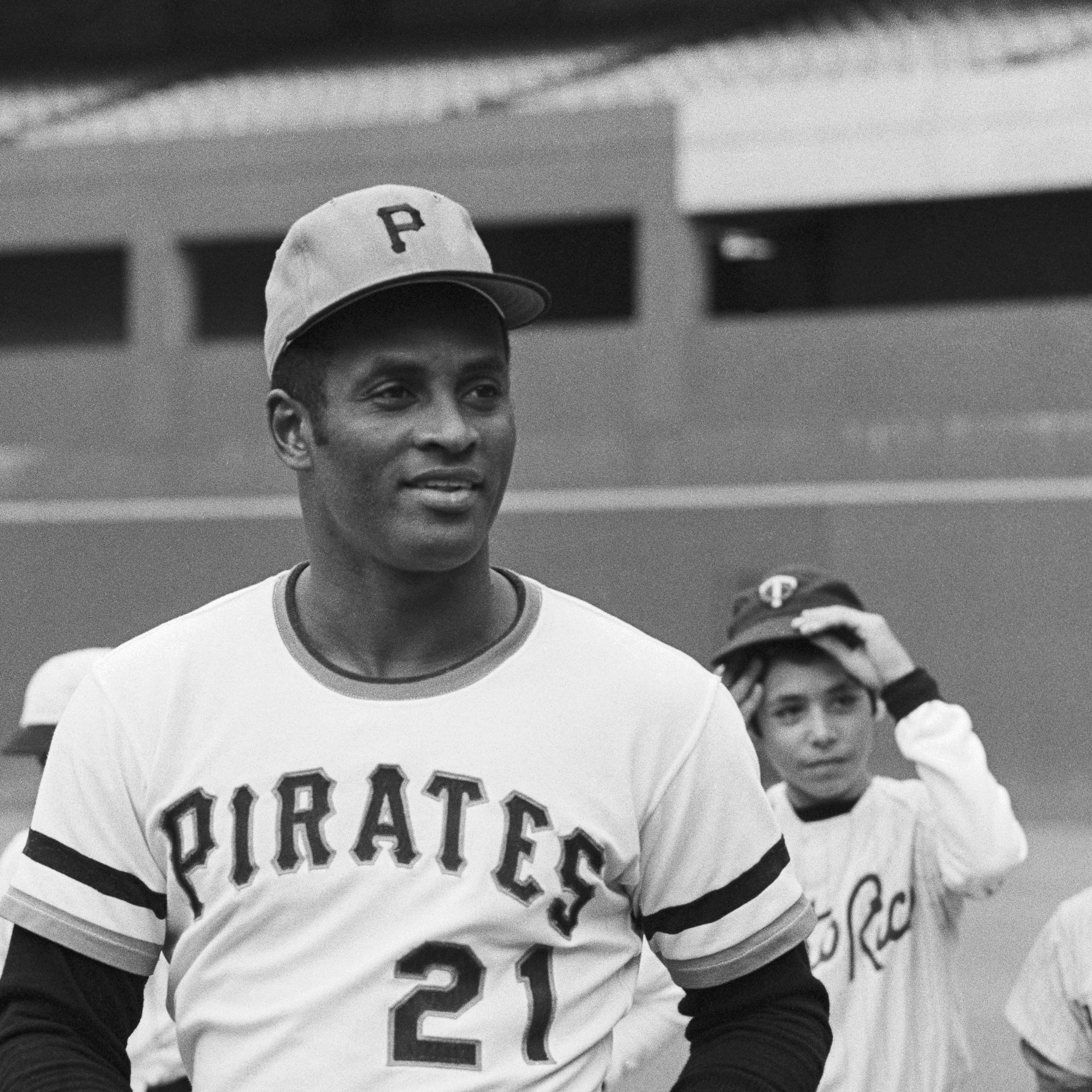 Florida school district pulls childrens book on roberto clemente