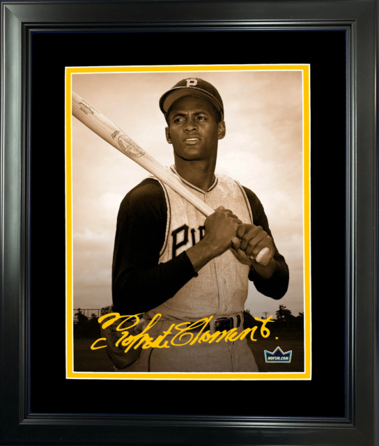 Roberto clemente mlb photos for sale