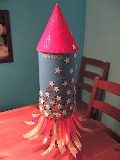 Rocket ship valentine box valentines diy valentine day boxes valentines for kids