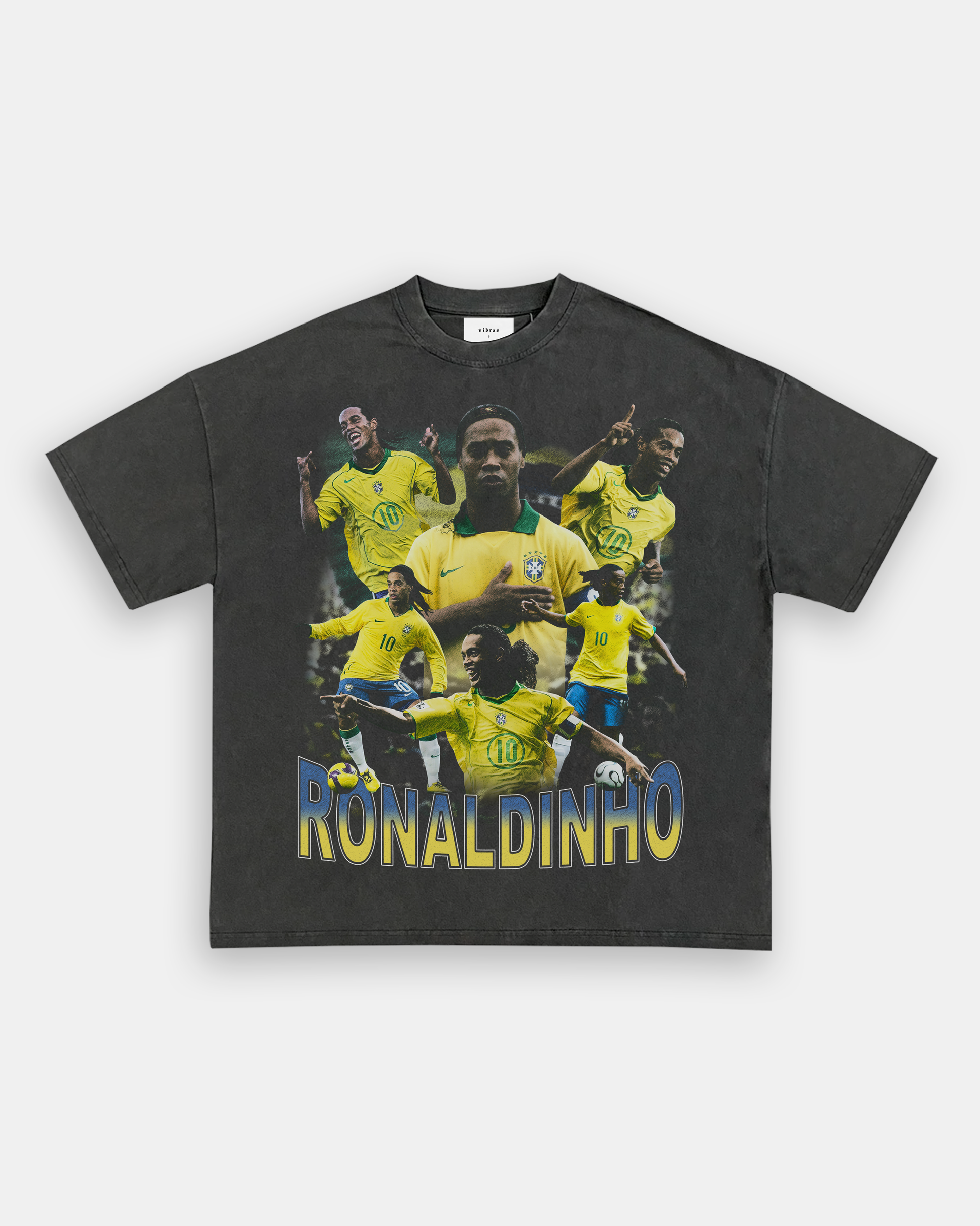 Ronaldinho tee â vibras