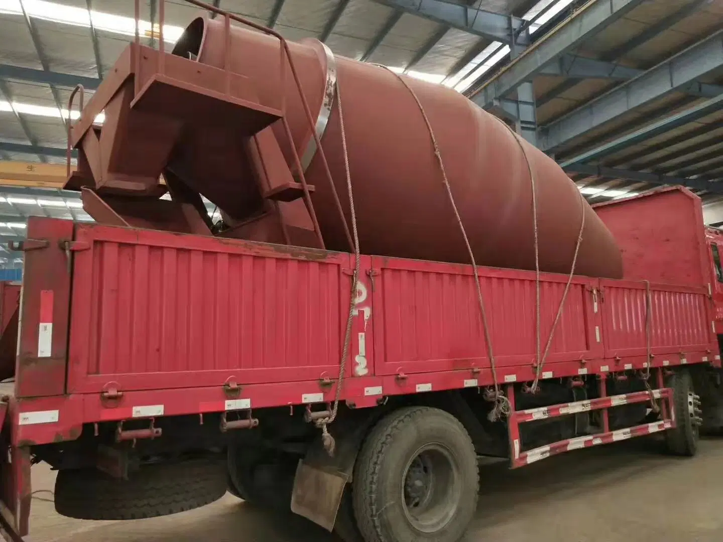 Sany and sinotruk rotating drum mixer