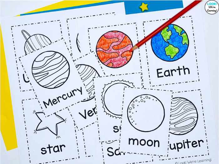 How to use solar system flashcards with kids