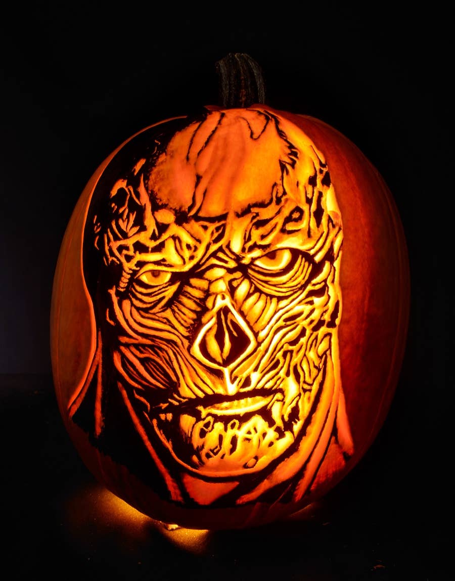 Jamie jones original pumpkin carvings