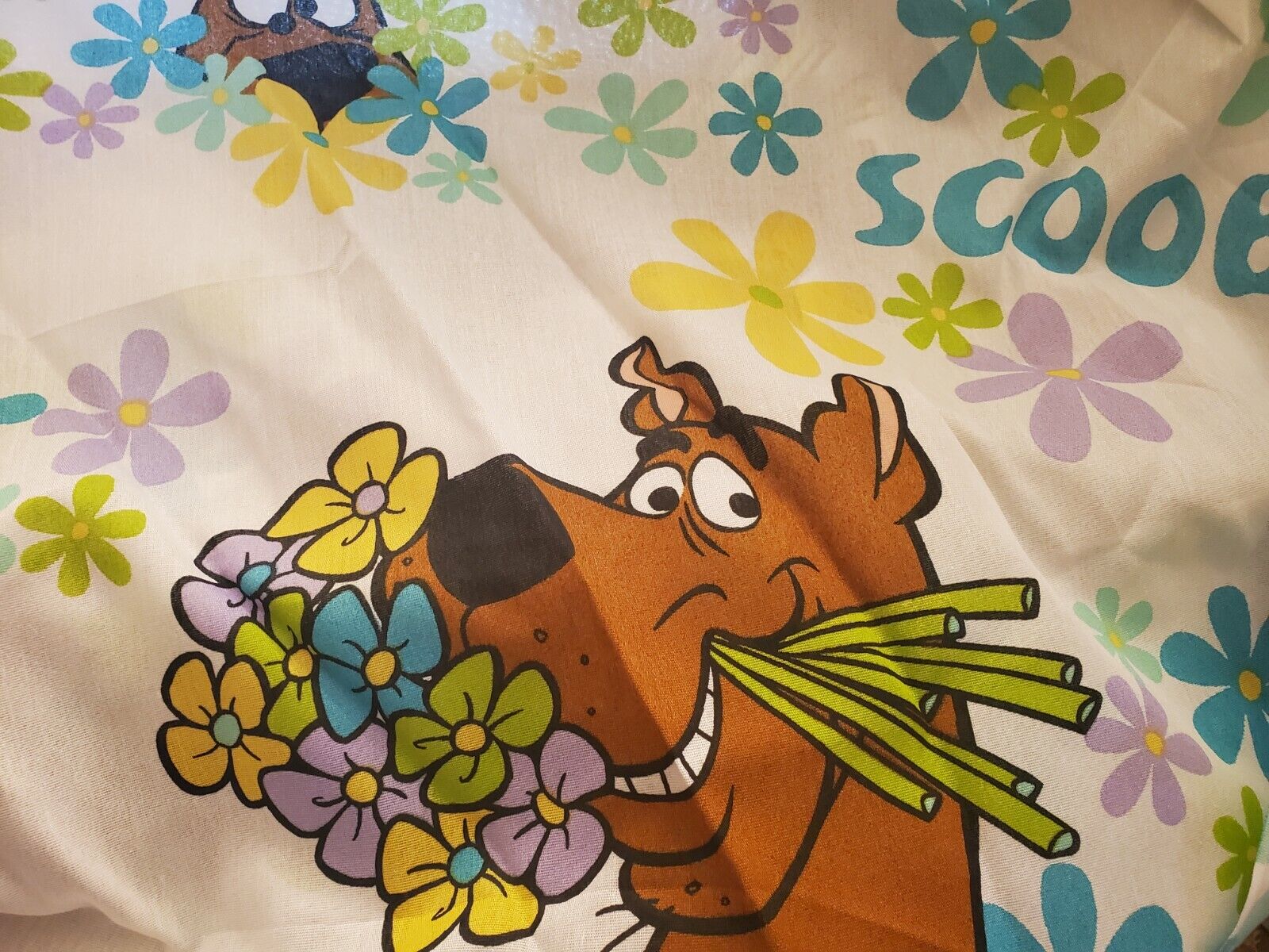 Vintage dan river scooby doo flower power twin fitted sheet