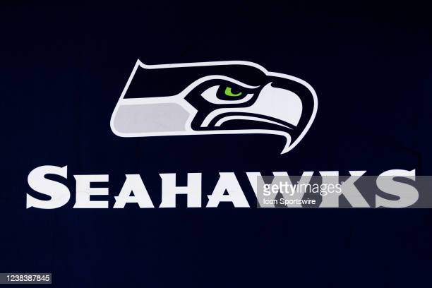 Mobile wallpaper: Sports, Football, Logo, Emblem, Seattle Seahawks, Nfl,  455779 download the picture for free.