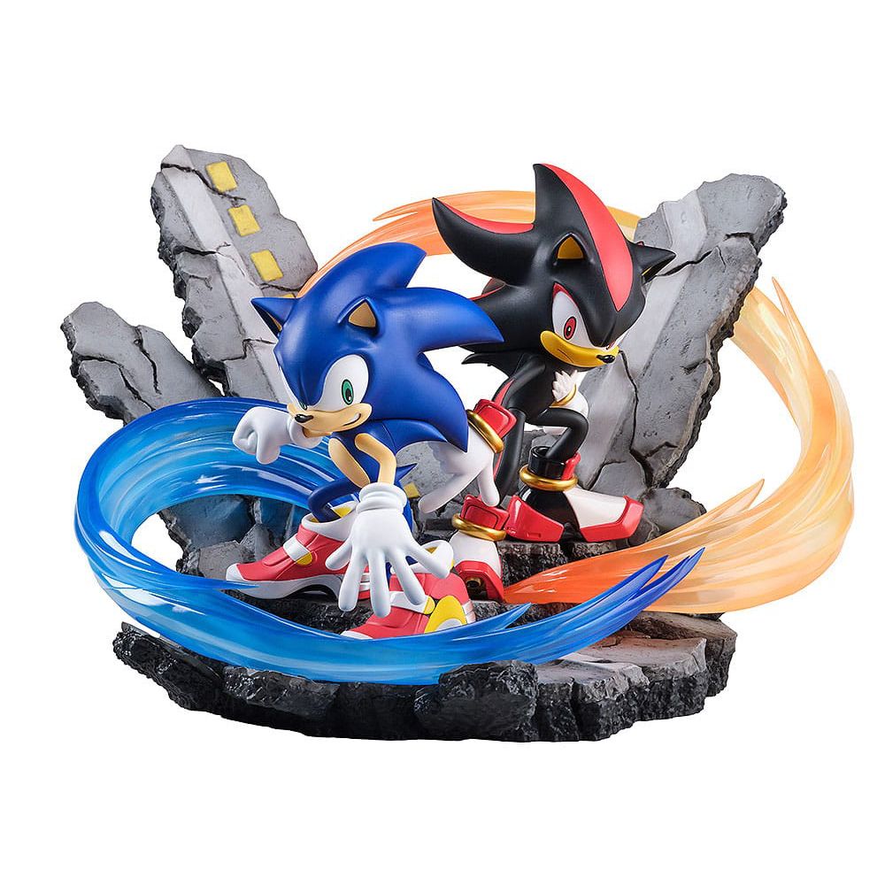 Sonic adventure sonic the hedgehog and shadow the hedgehog non scale figure