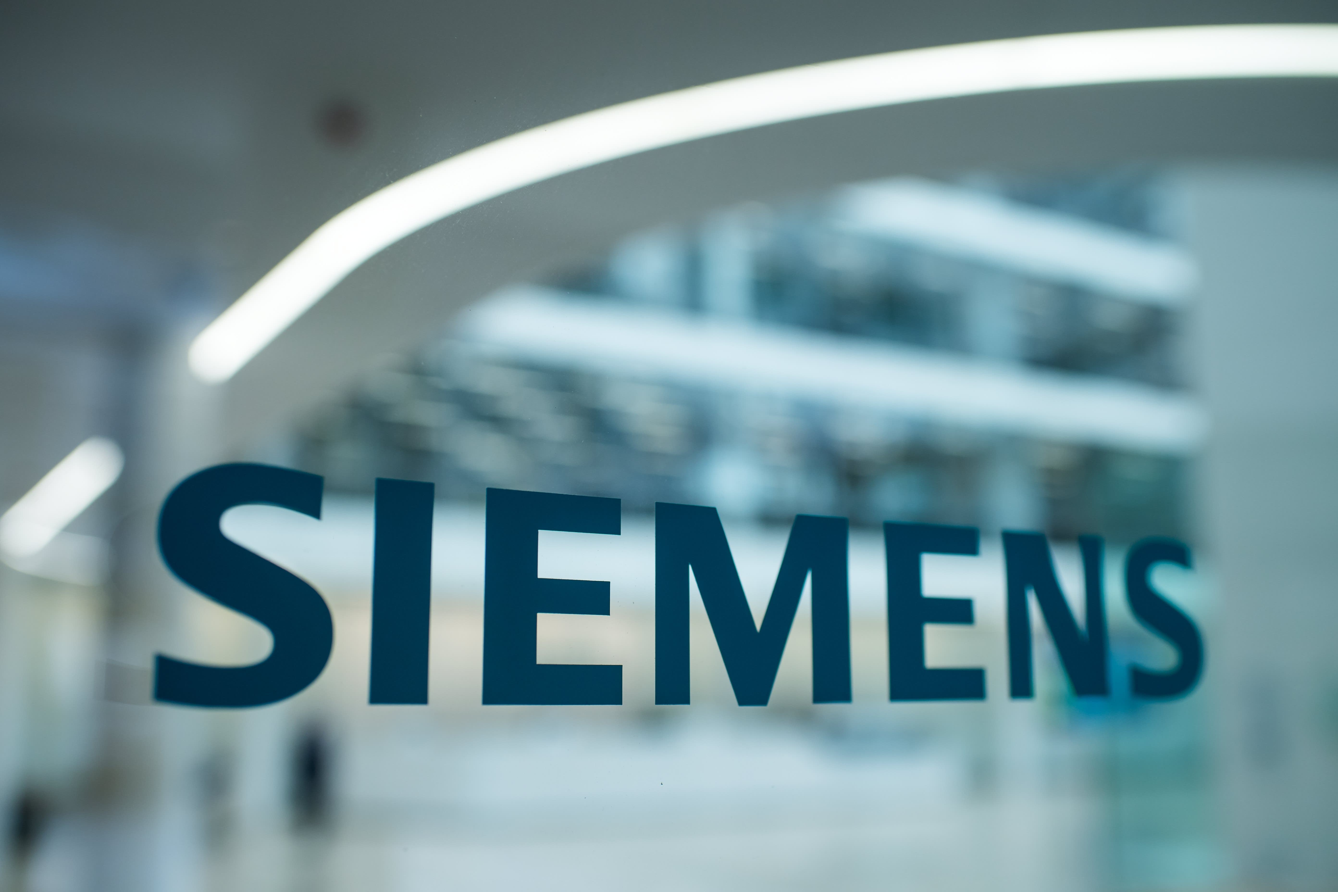 Mouser Electronics on LinkedIn: Mouser Electronics Partners with Siemens on  Distribution Agreement for…