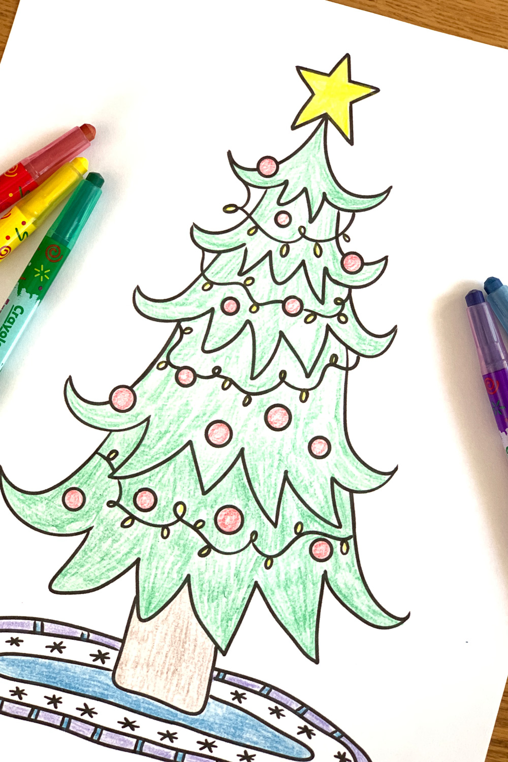 Get this simple printable christmas tree coloring page download