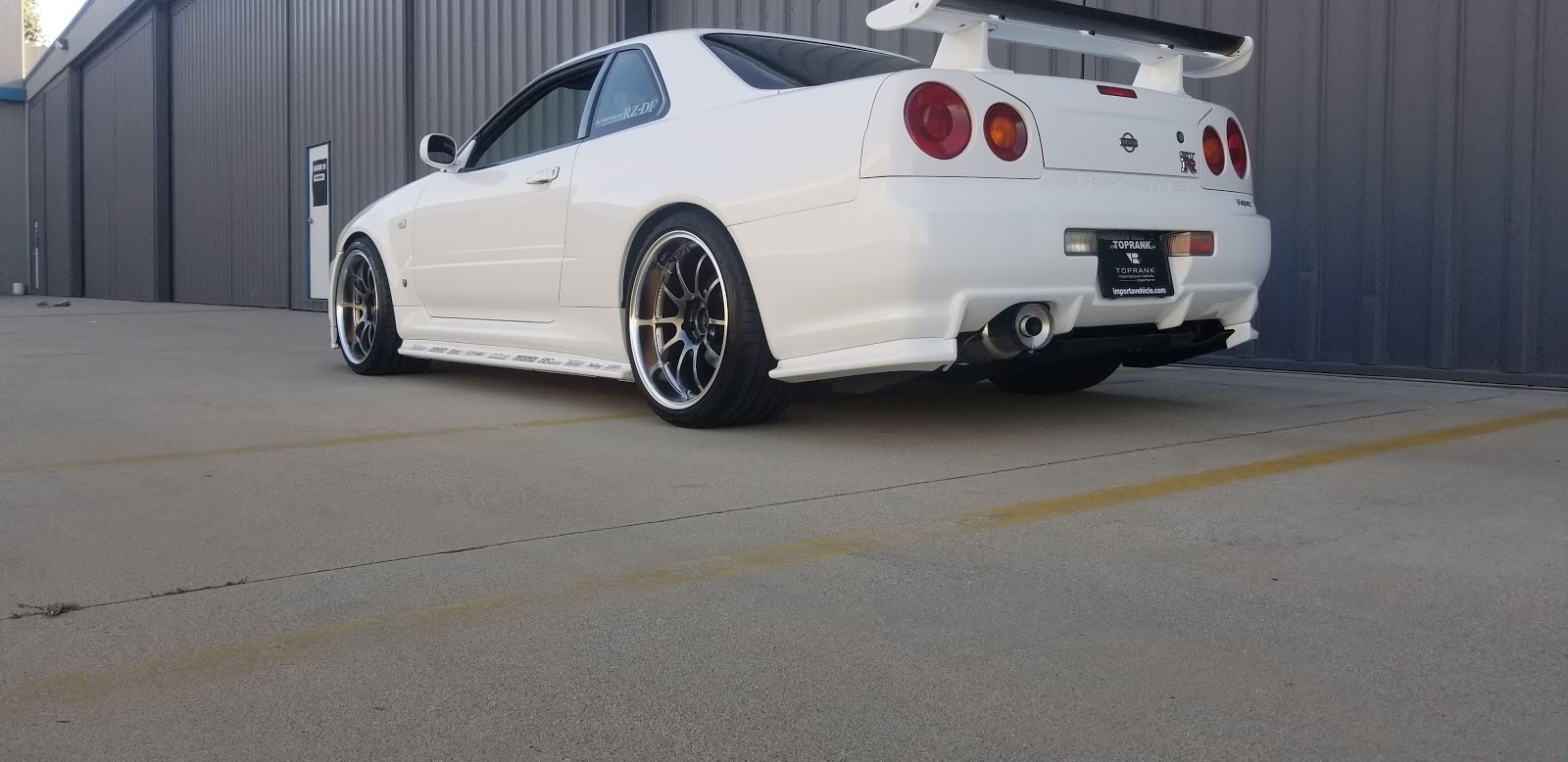 Nissan skyline gt