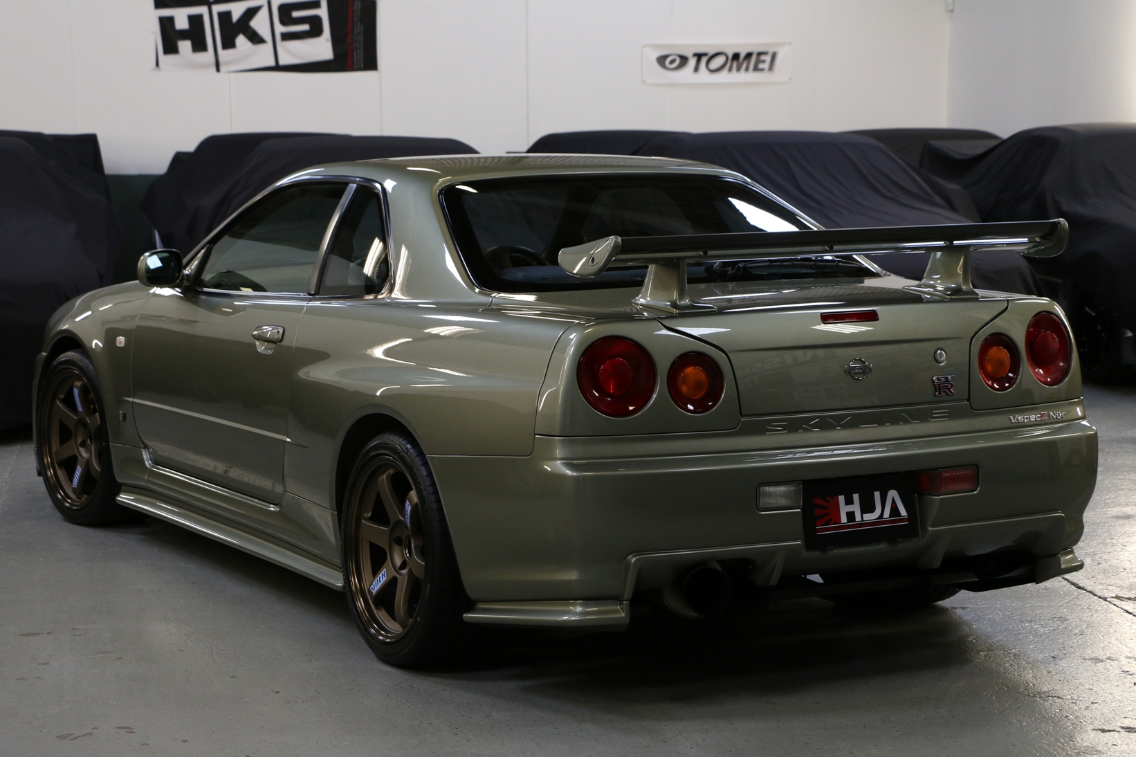 Nissan skyline r gt