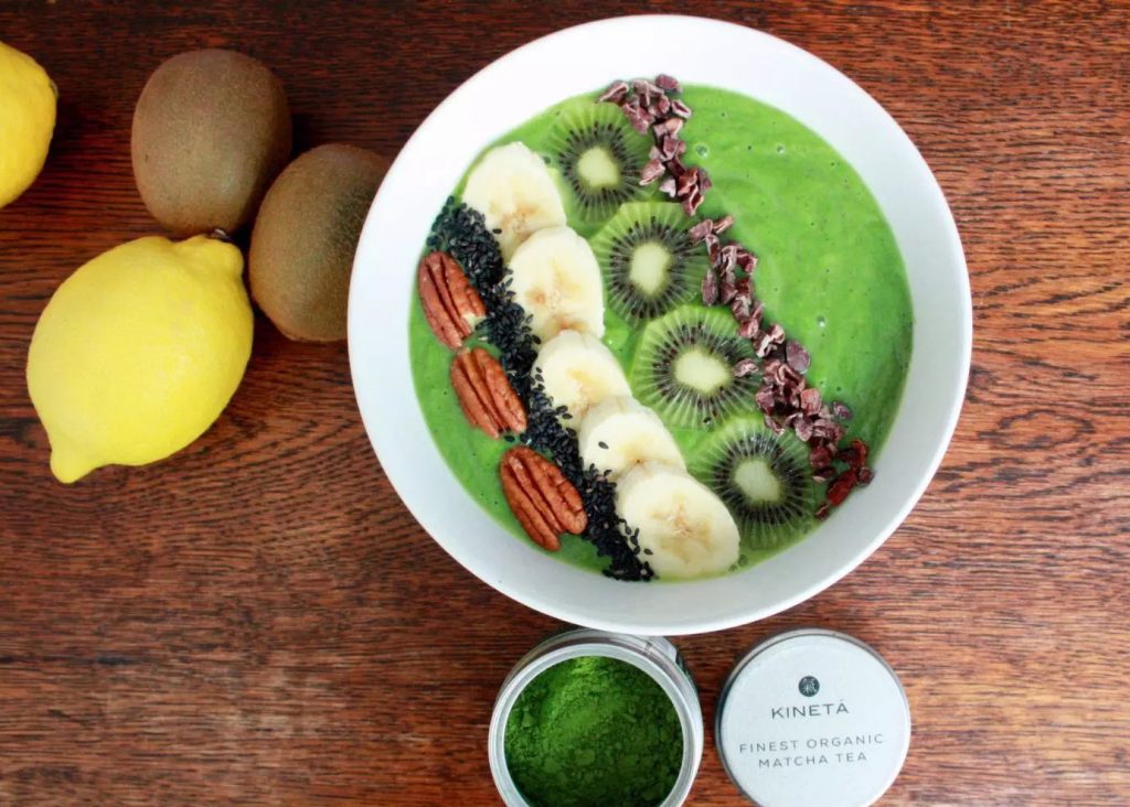 Superfood green tea matcha smoothie bowl