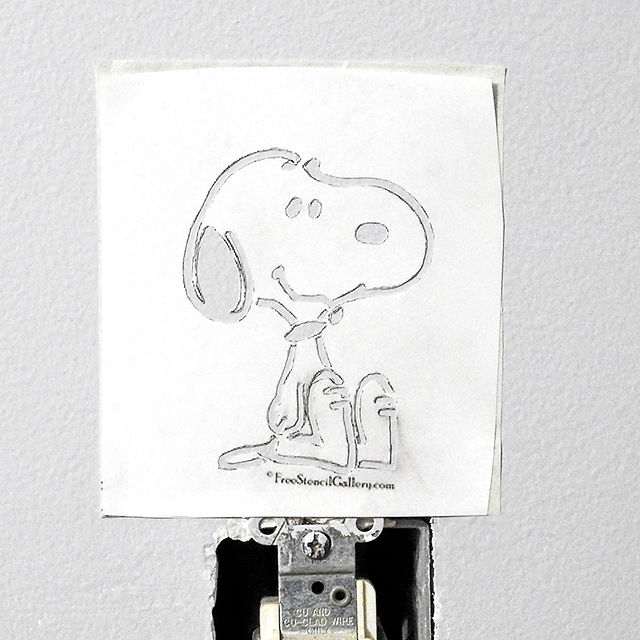 Snoopy wall stencil