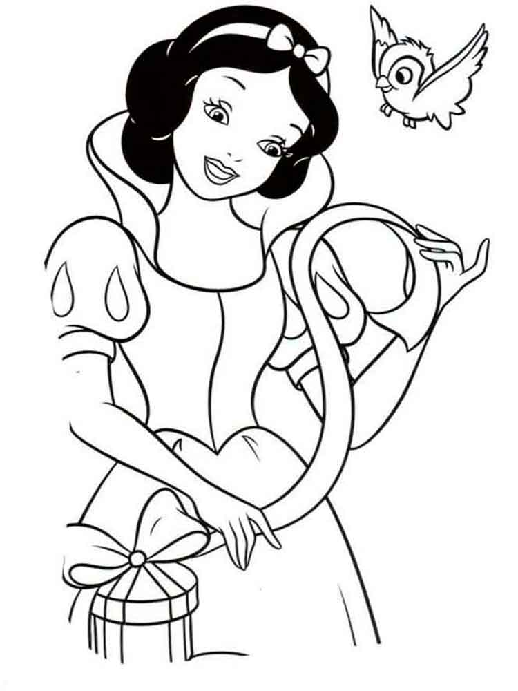 Snow white preparing a gift coloring page