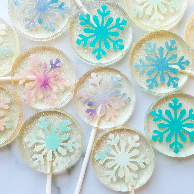 Pastel snowflake lollipops cotton candy flavor â pink julep boutique