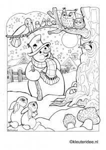 Nighttime fun coloring a snowman under the stars