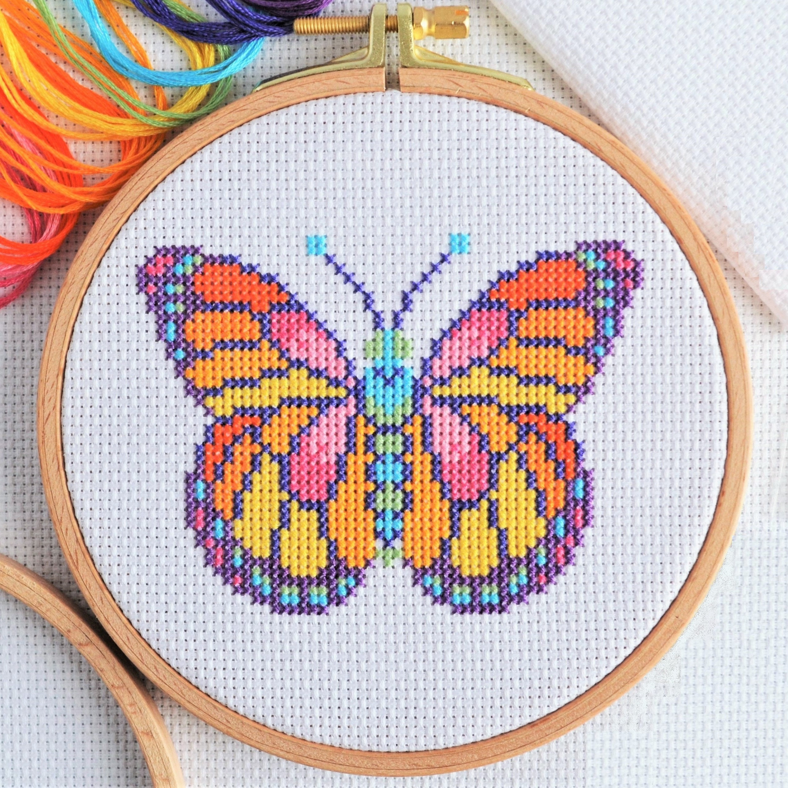 Pattern quick stitch butterfly cross stitch chart easy pretty small insect modern design happy colours fits