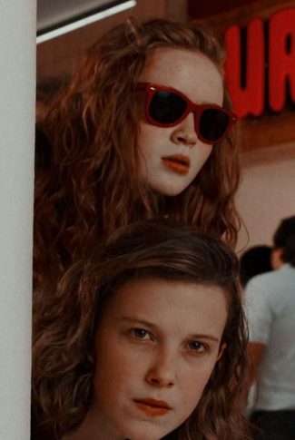 Download free stranger things max and eleven spying wallpaper