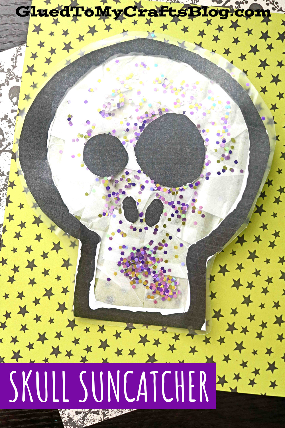 Skull suncatcher craft idea for kids