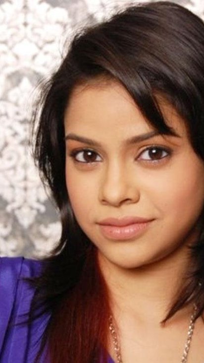 Download Free 100 Sumona Chakravarti Wallpapers 