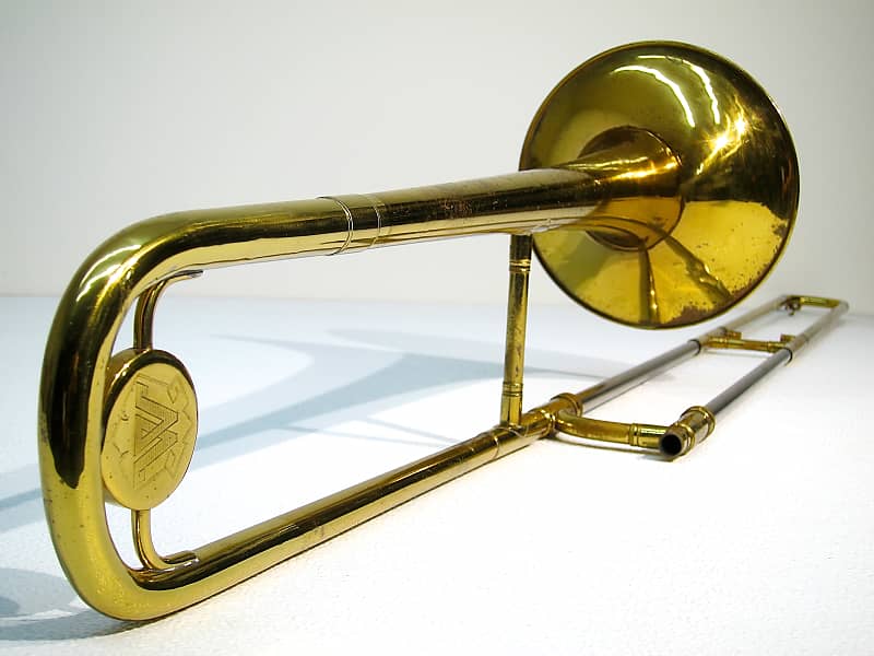 Vintage earl williams of williams wallace the wallace bell super rare trombone w hsc norway